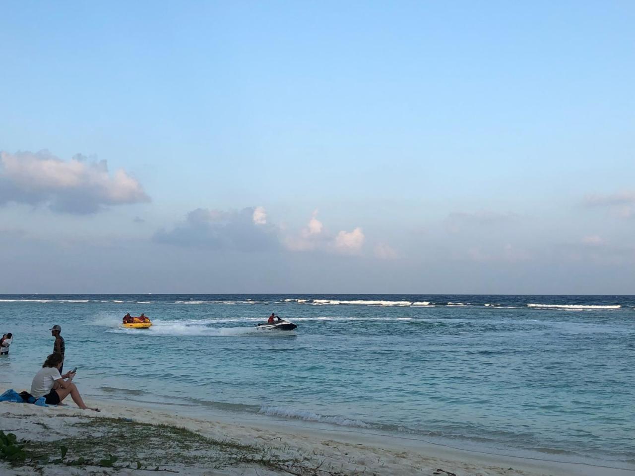 Hotel Island Guest Maamendhoo Esterno foto