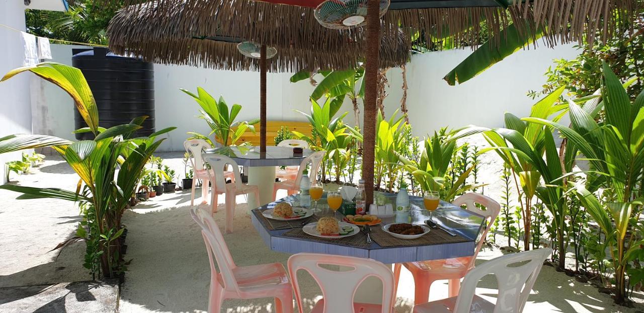Hotel Island Guest Maamendhoo Esterno foto